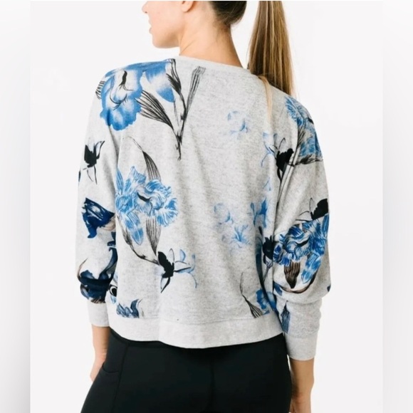 ZYIA Activewear Cropped High-Low Sweater and Unwind Joggers Set Size L (NWOT) - Picture 15 of 16